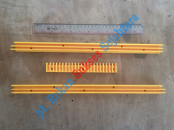 Demarcation Toshiba 20cm, Middle, 5P1P0069P001A, Demarcation Toshiba 40cm, Left, 5P1P0077P001A & Right, 5P1P0077P002A